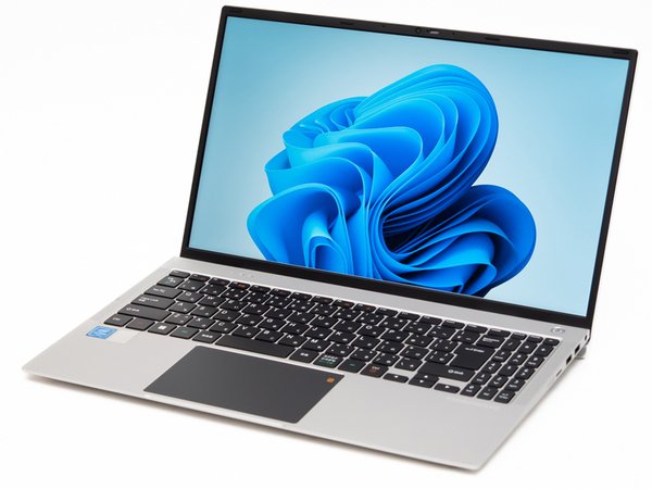 ASCII.jp：4万円台とは思えない丁寧な作り込みが魅力の15.6型ホーム