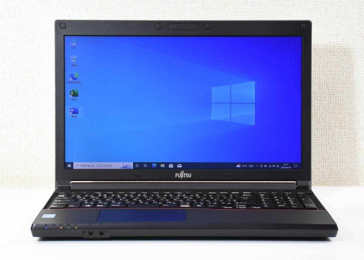 FUJITSU LIFEBOOK A574 / Core i5-4300M/メモリ8G/ SSD 128G/15 6