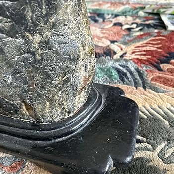 Amazon.co.jp: 鑑賞石 自然石 飾り石 天然石置物オブジェ : ファッション