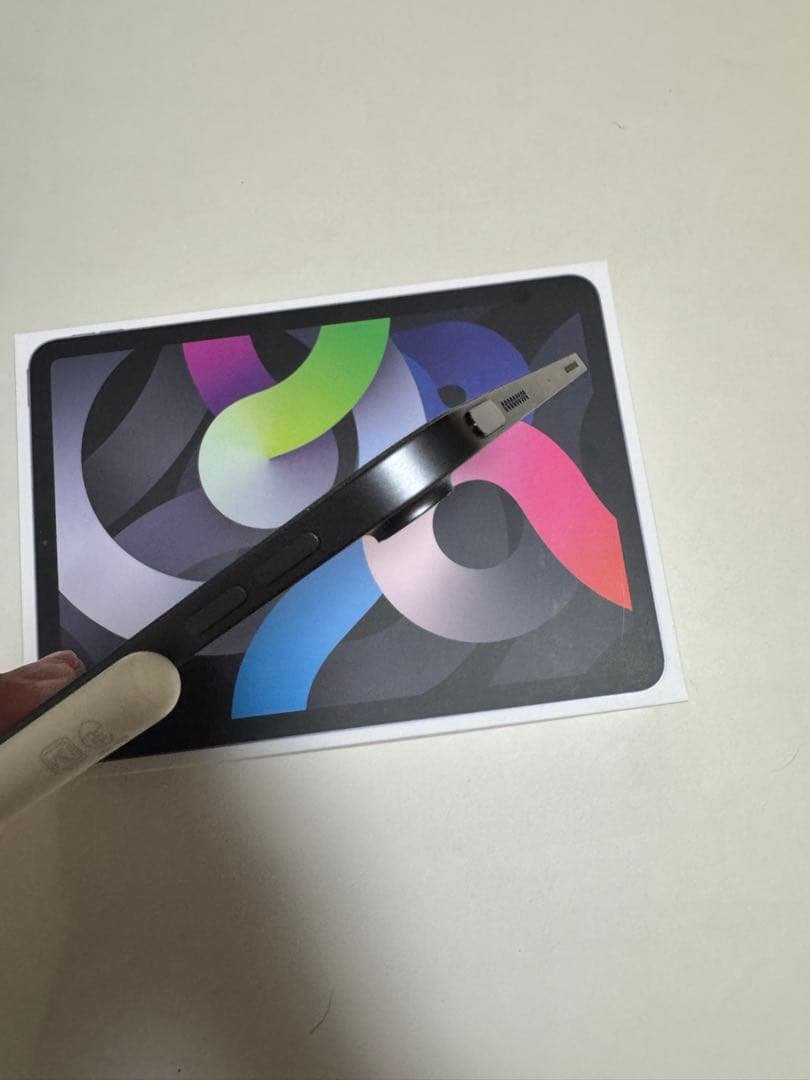 Apple iPad Airスペースグレー 本体 + Apple Pencil - メルカリ