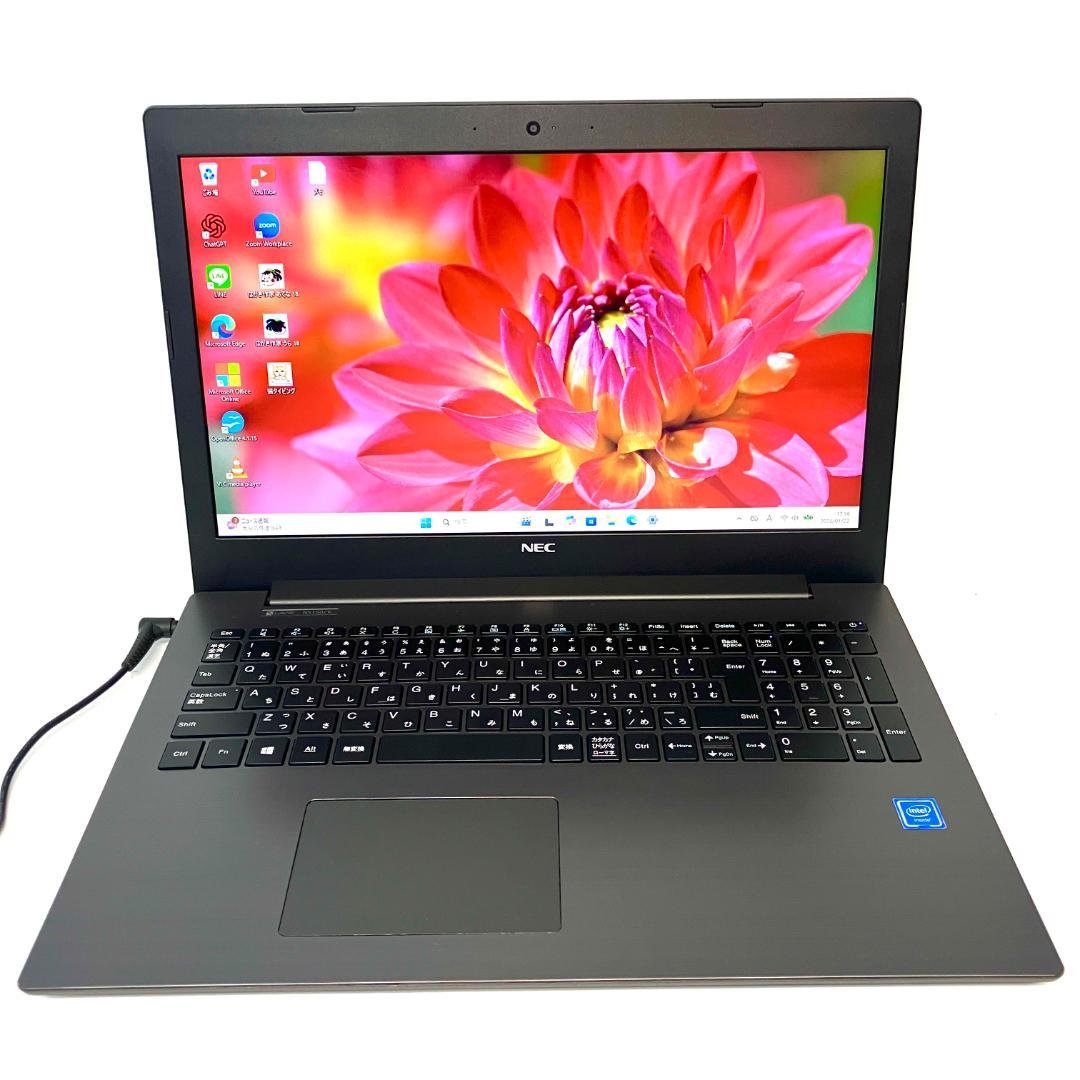 美品❣️薄型❣️大画面 最新Win11 カメラ付 レアBLACK ノートパソコン 美品！初心者向け大画面/ノートパソコン/DVD/カメラ/Windows11 - メルカリ