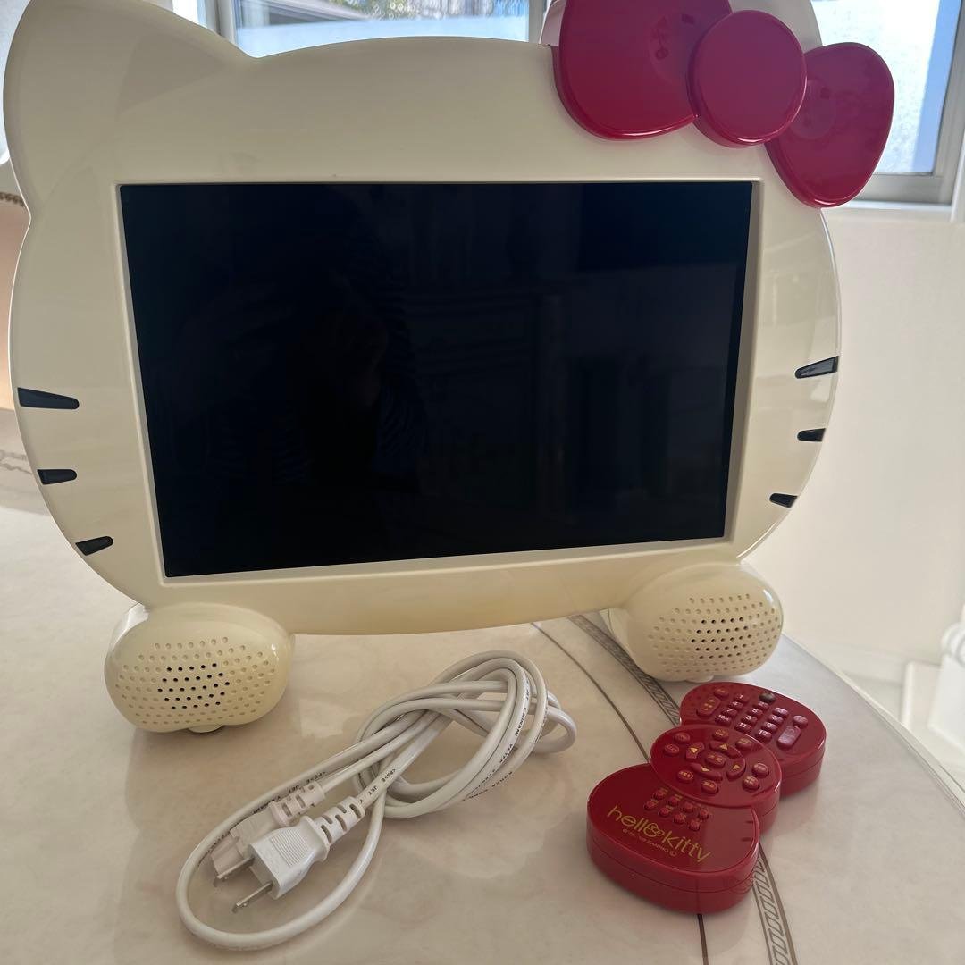 値下げ☆ハローキティ 激レア　液晶テレビ13.3V 値下げ交渉大歓迎 値下げ☆ハローキティ 激レア 液晶テレビ13.3V 値下げ交渉大歓迎