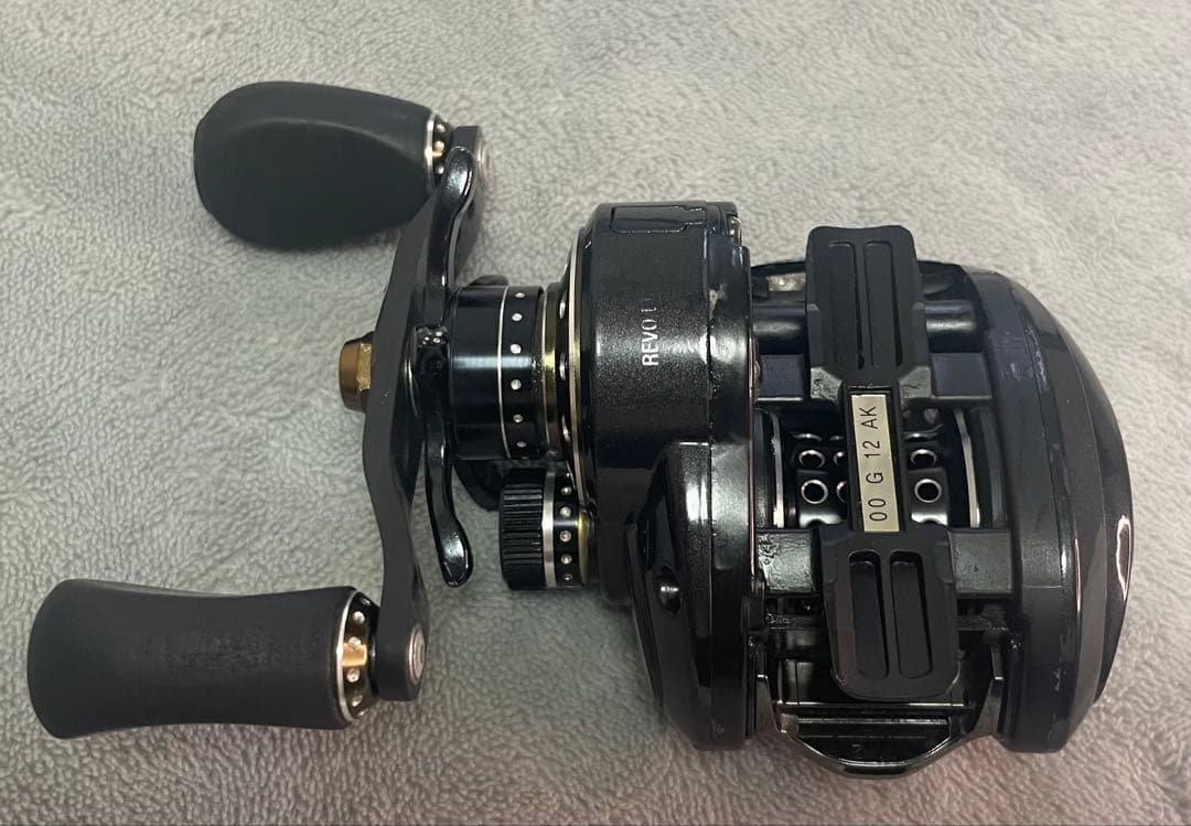 ☆イタチごっこ様専門☆ Abu REVO LTX 右巻き