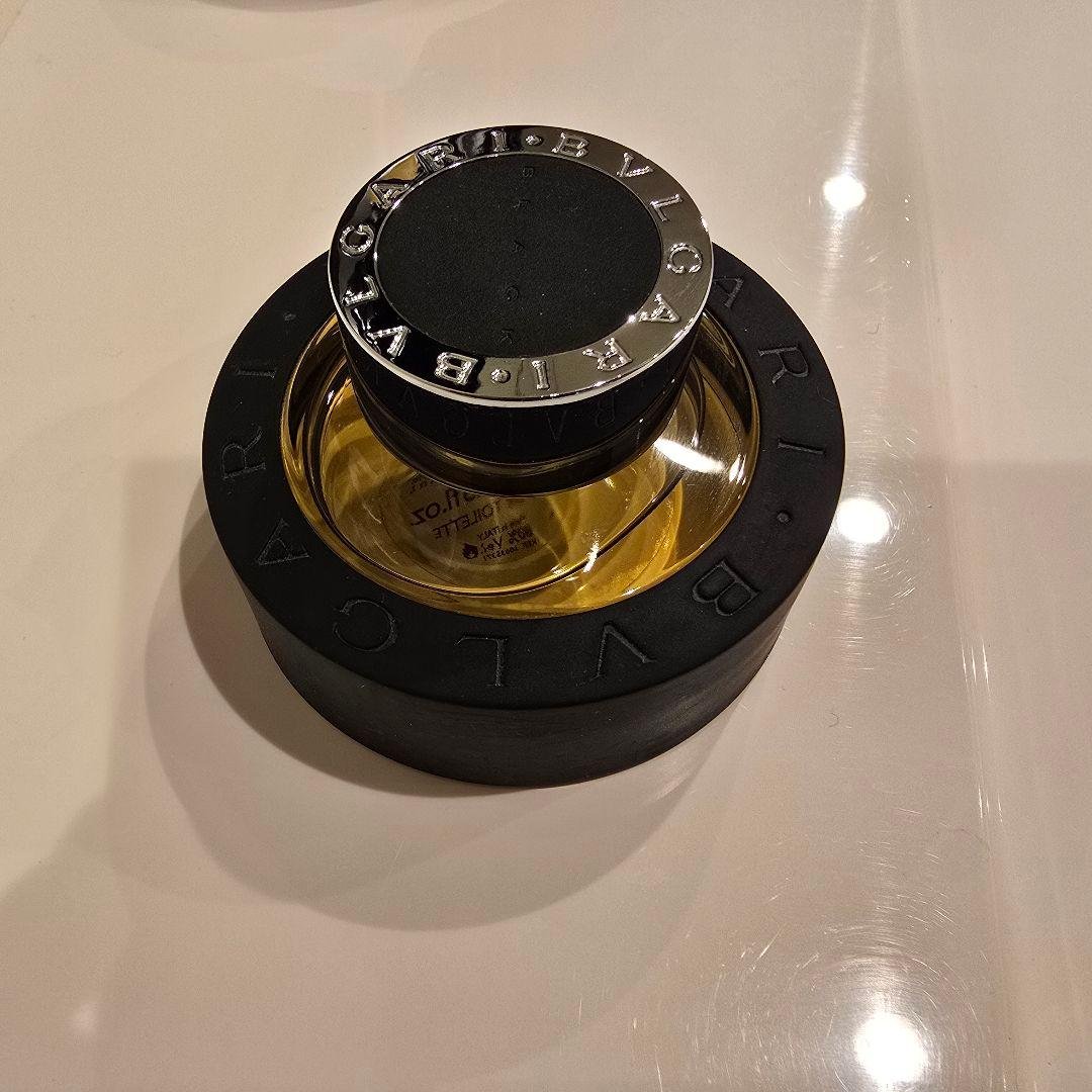 廃盤品　レア　75ml 残量9割以上　BVLGARI ブラック オードトワレ BVLGARI BLACK ブルガリ ブラック オードトワレ 75mL｜Yahoo!フリマ